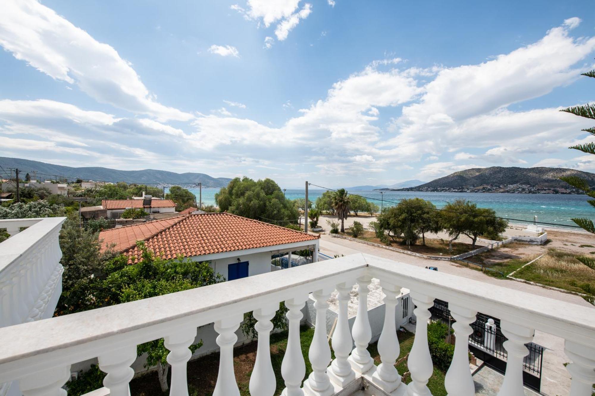 Villa Mairi - 2 Private Pools & Game Room Near Athens Salamis Exterior photo